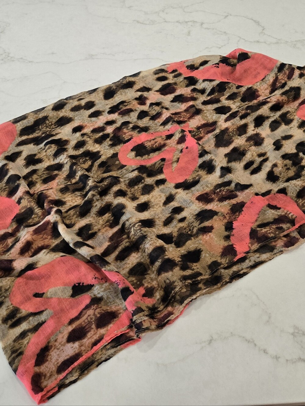 BNWT gauzey leopard print scarf with cute pink hearts